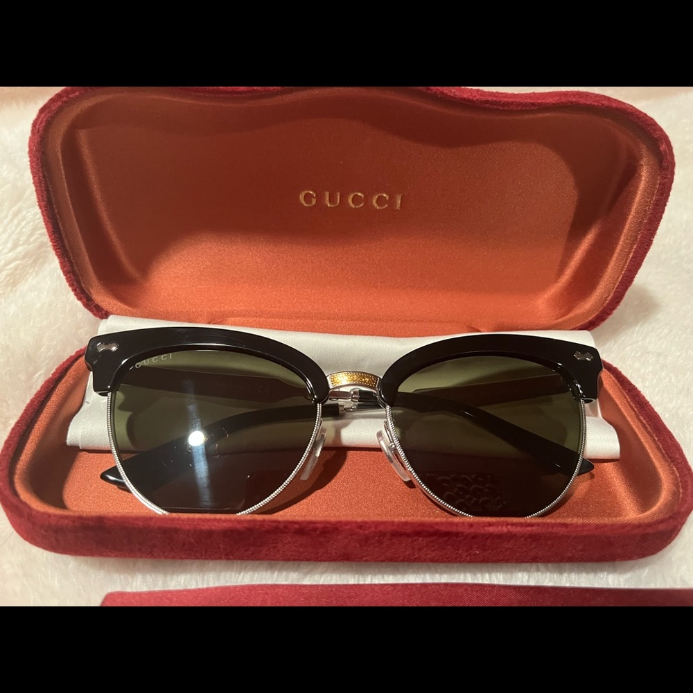 Gucci Cat Eye Sunglasses GG0055S